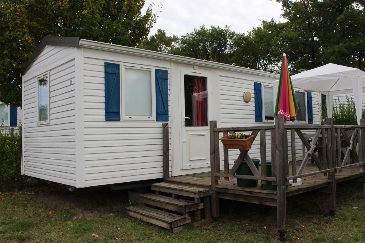Camping Du Pontis Verteillac Exterior foto