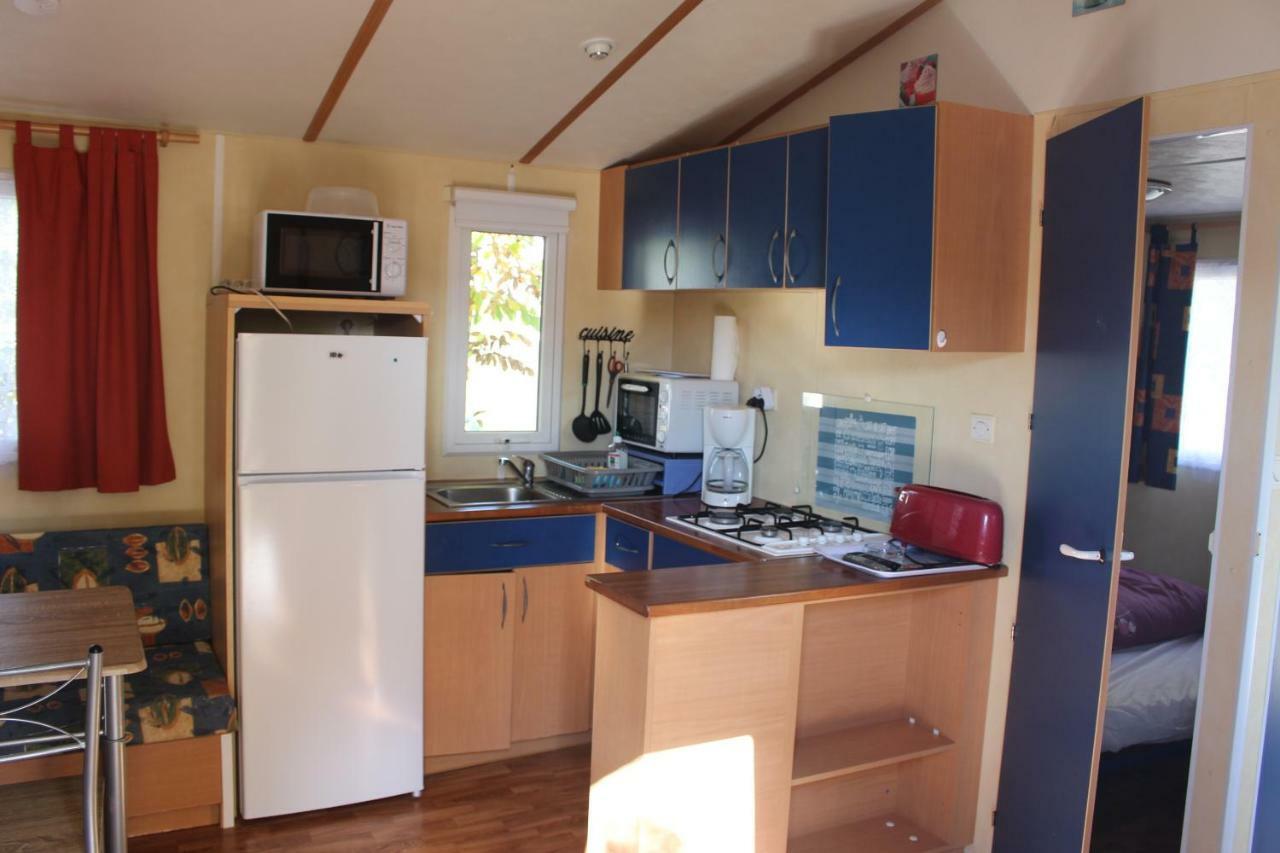 Camping Du Pontis Verteillac Exterior foto